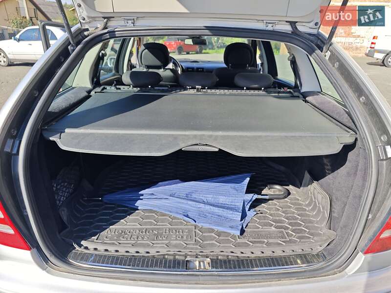 Mercedes-Benz C-Class 2007