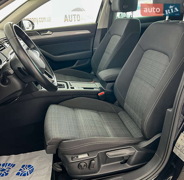 Volkswagen Passat 2021