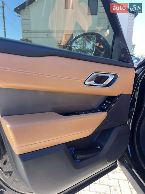 Land Rover Range Rover Velar 2019