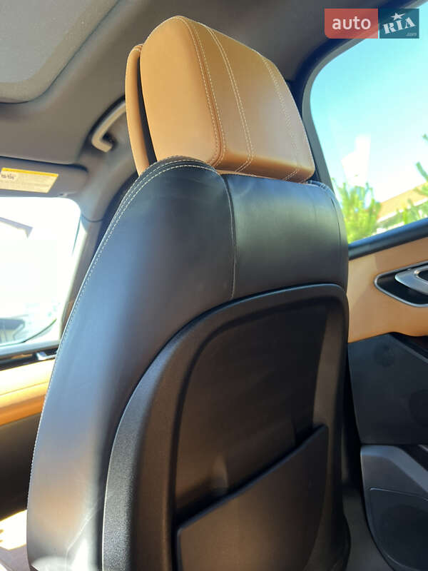 Land Rover Range Rover Velar 2019