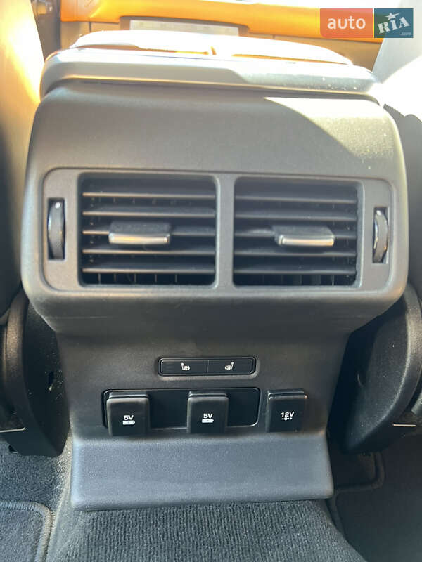 Land Rover Range Rover Velar 2019