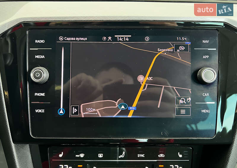 Volkswagen Passat 2021