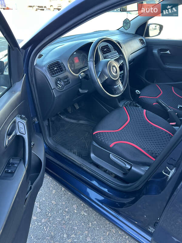 Volkswagen Polo 2013