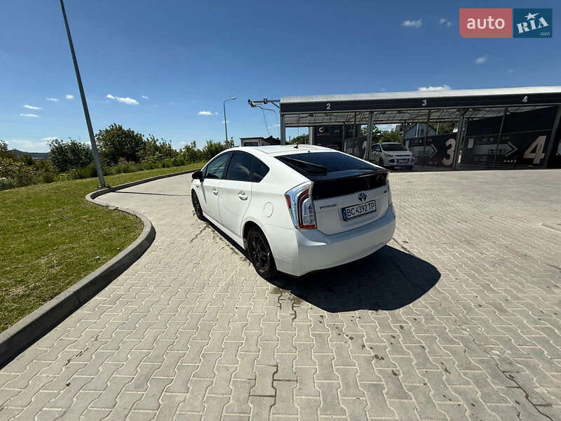 Toyota Prius 2014