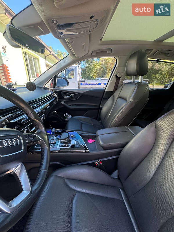 Audi Q7 2015