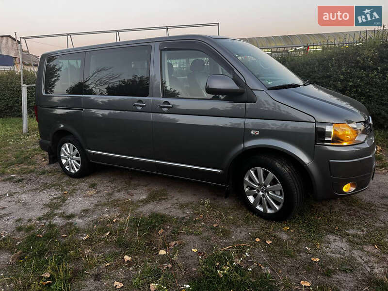 Volkswagen Multivan 2010