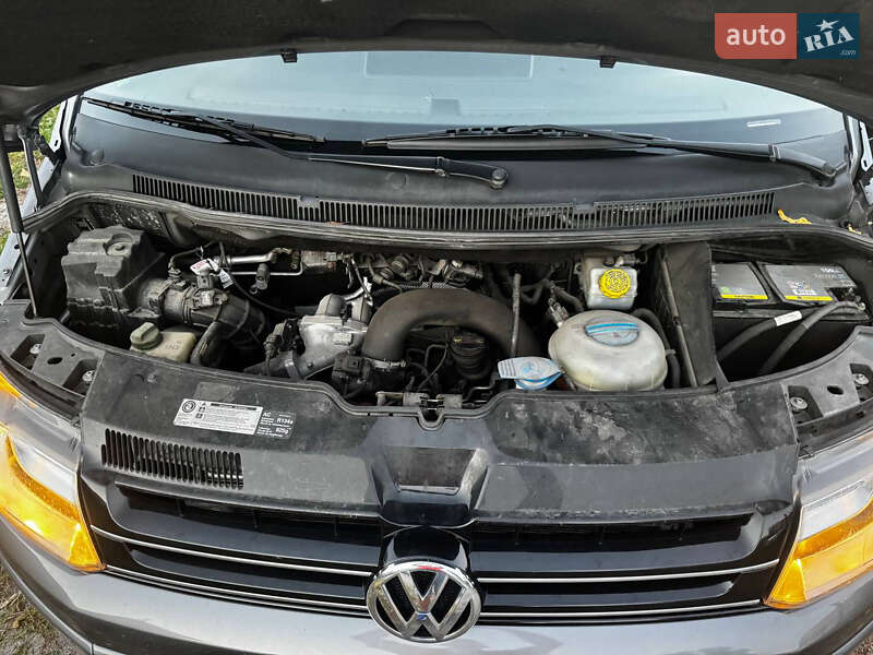 Volkswagen Multivan 2010