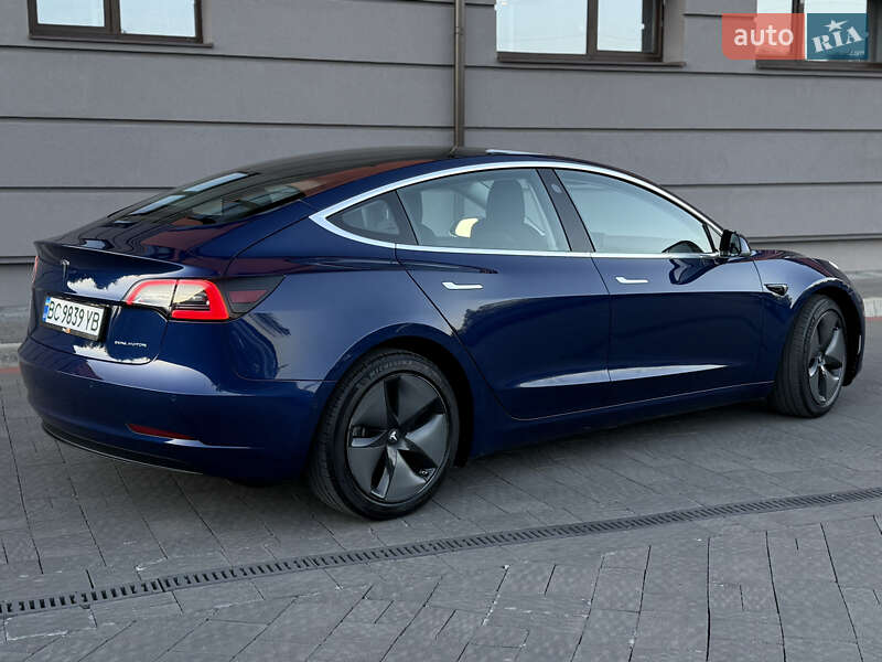 Tesla Model 3 2018