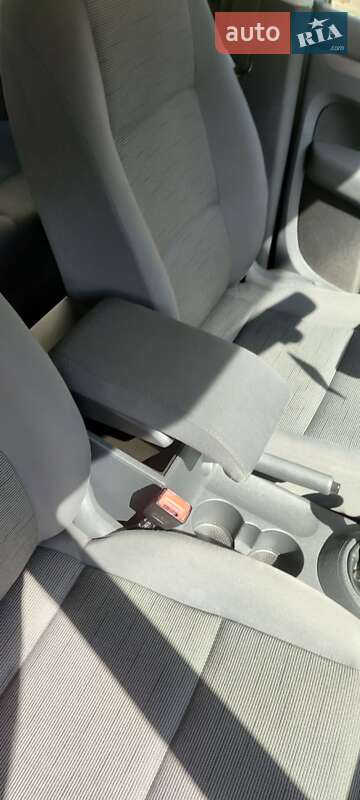 Volkswagen Touran 2009