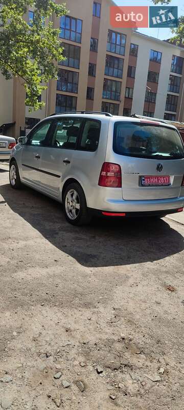 Volkswagen Touran 2009