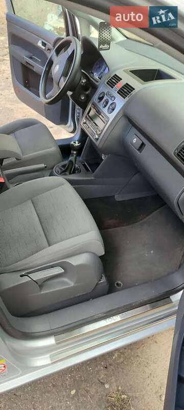 Volkswagen Touran 2009