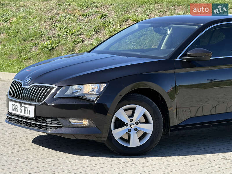 Skoda Superb 2019