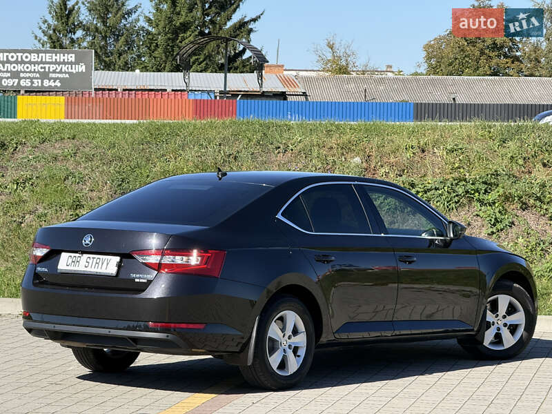 Skoda Superb 2019
