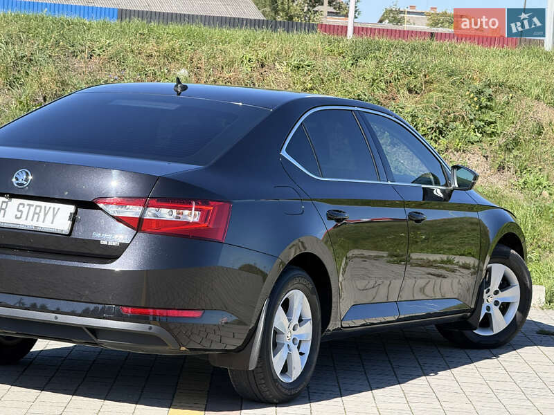 Skoda Superb 2019