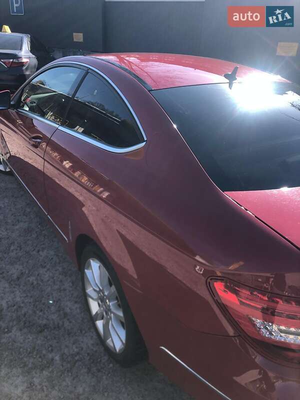 Mercedes-Benz C-Class 2012