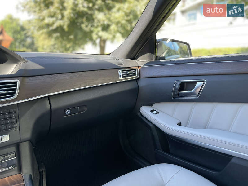 Mercedes-Benz E-Class 2014