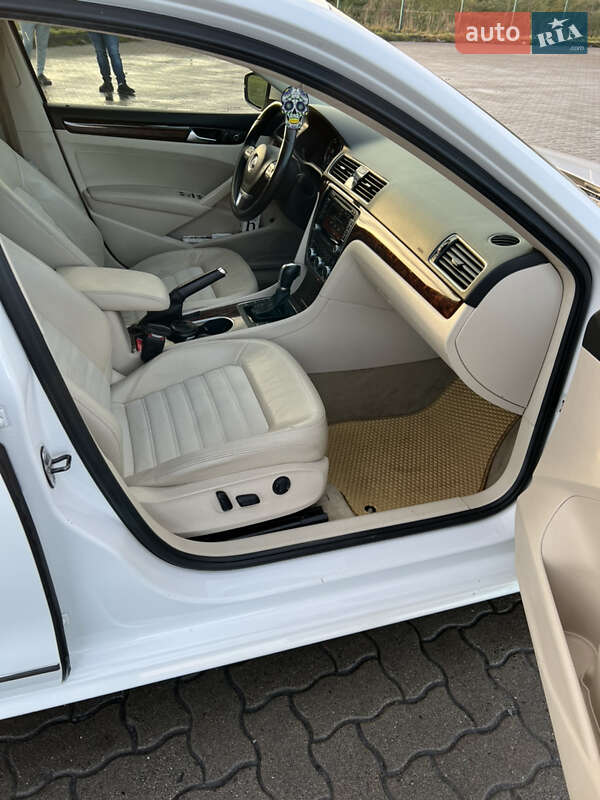 Volkswagen Passat 2013