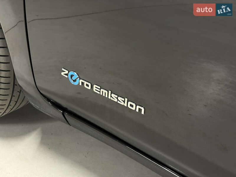 Nissan Leaf 2015