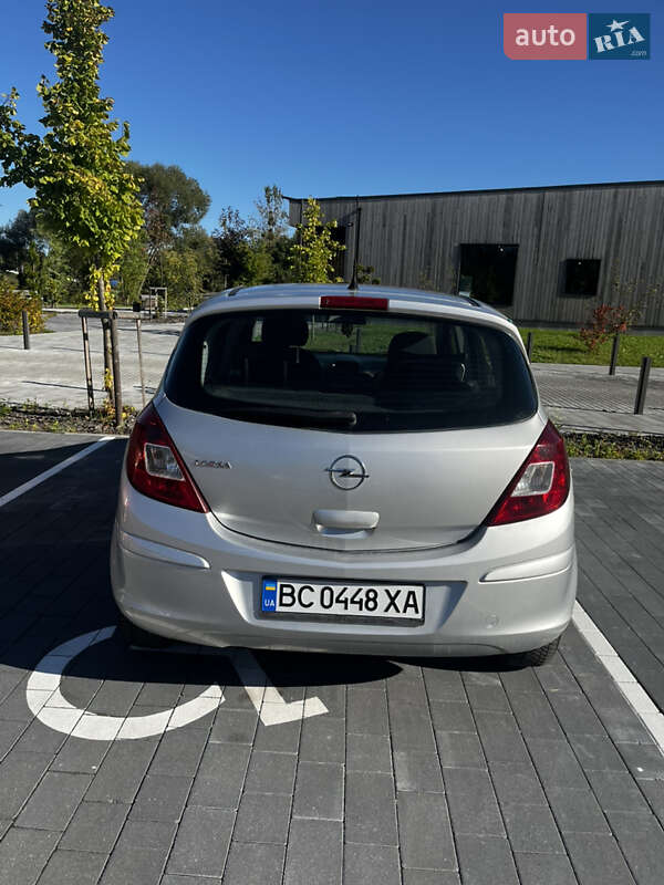 Opel Corsa 2009