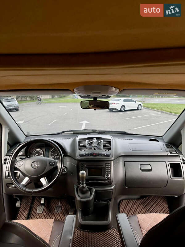 Mercedes-Benz Vito 2010