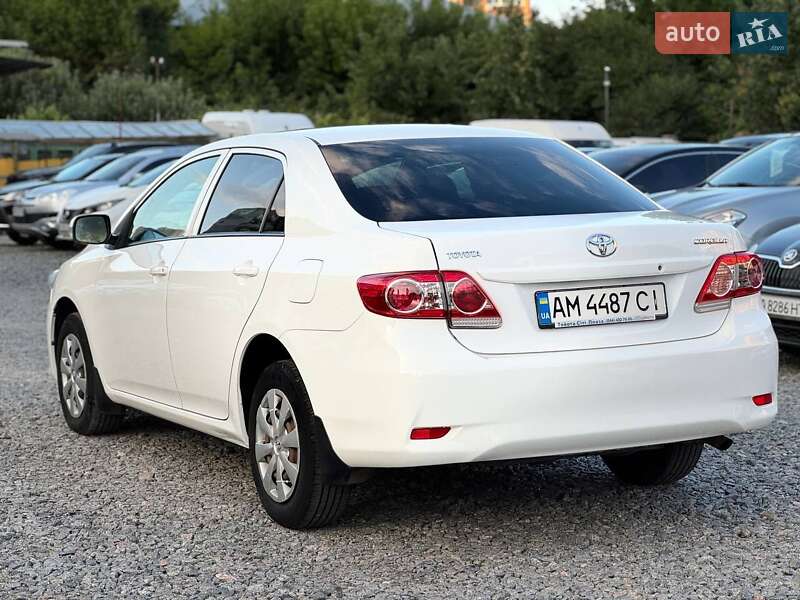Toyota Corolla 2012