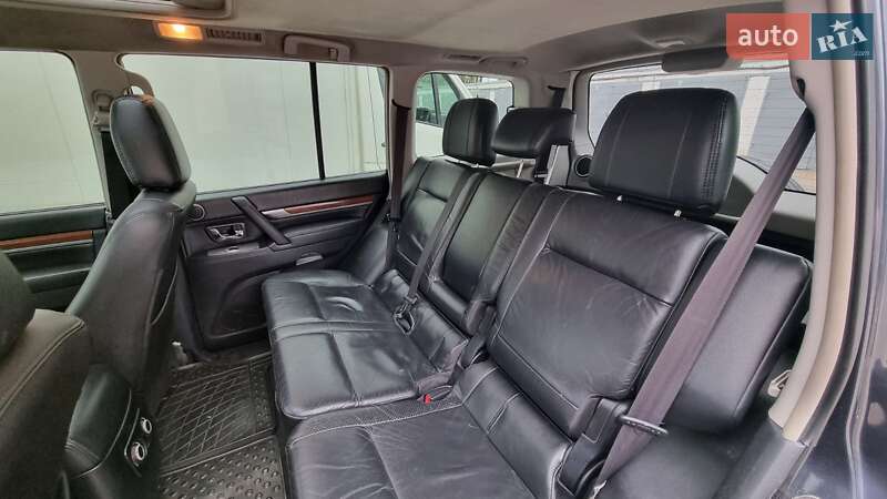 Mitsubishi Pajero 2008