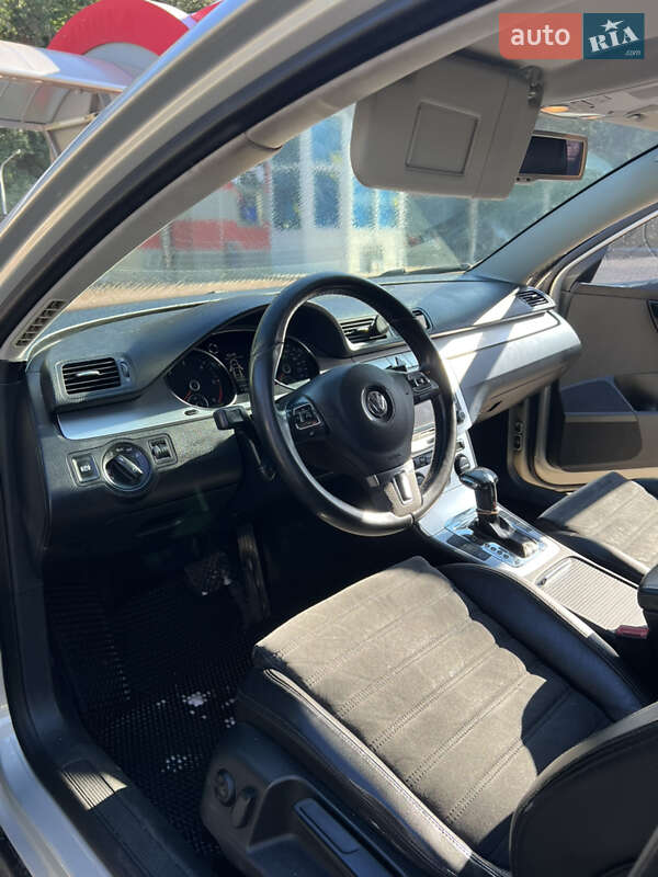 Volkswagen Passat 2009