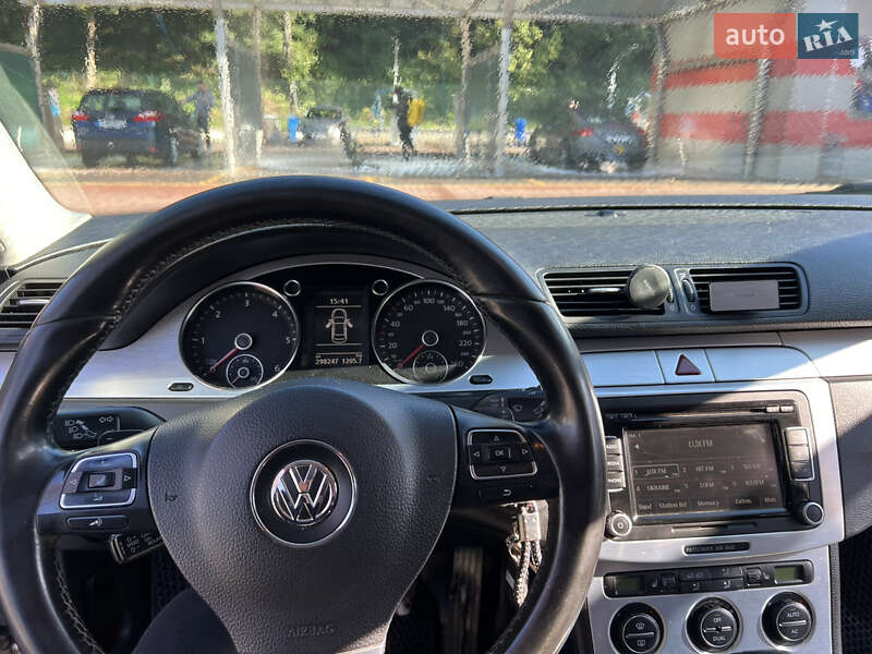 Volkswagen Passat 2009