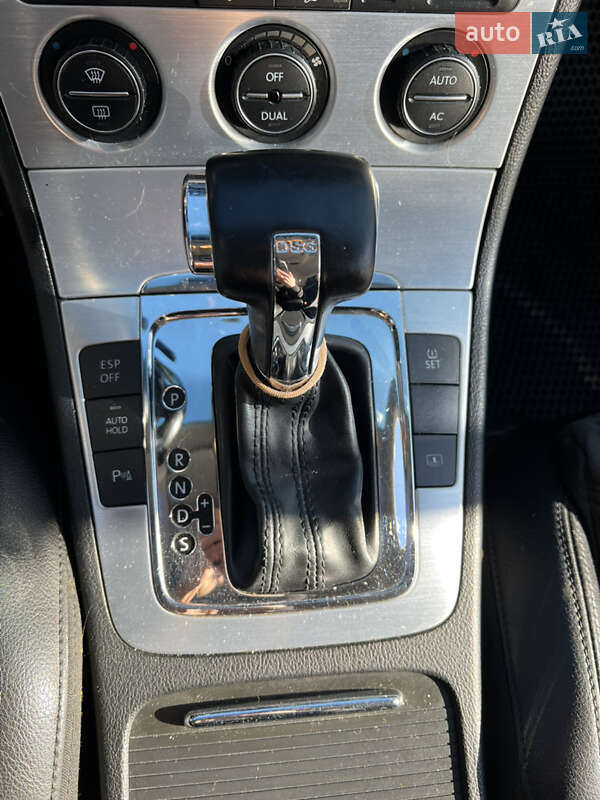 Volkswagen Passat 2009