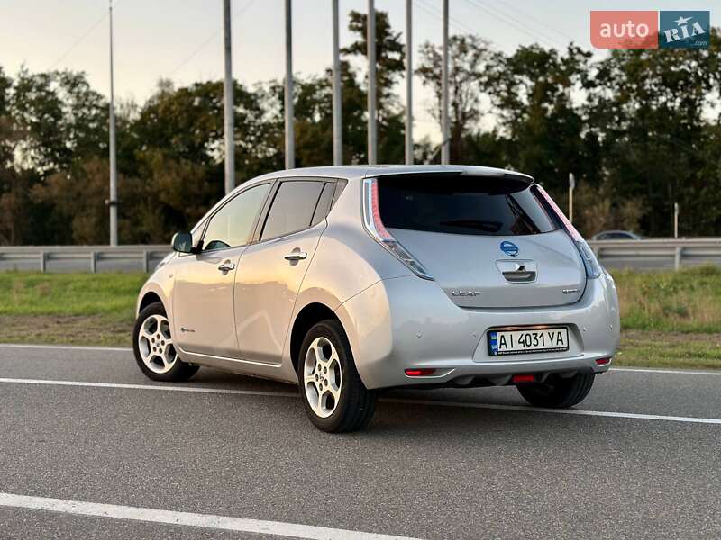 Nissan Leaf 2013