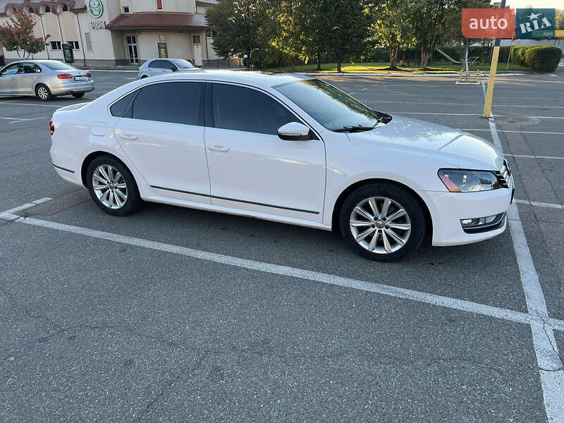 Volkswagen Passat 2011