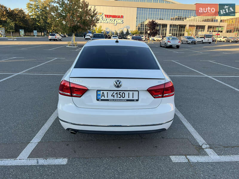 Volkswagen Passat 2011