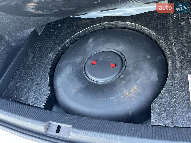 Volkswagen Passat 2011