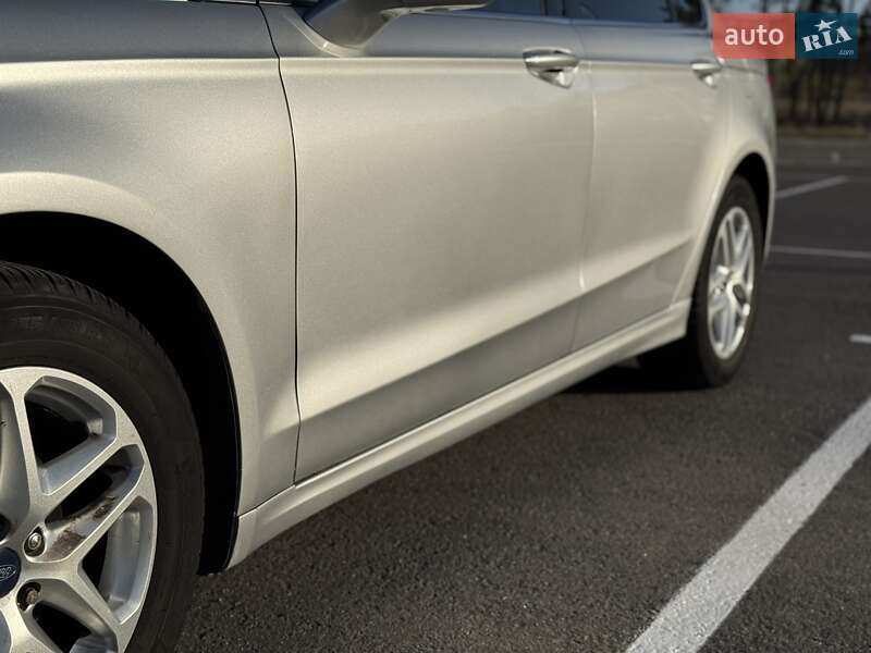 Ford Fusion 2013