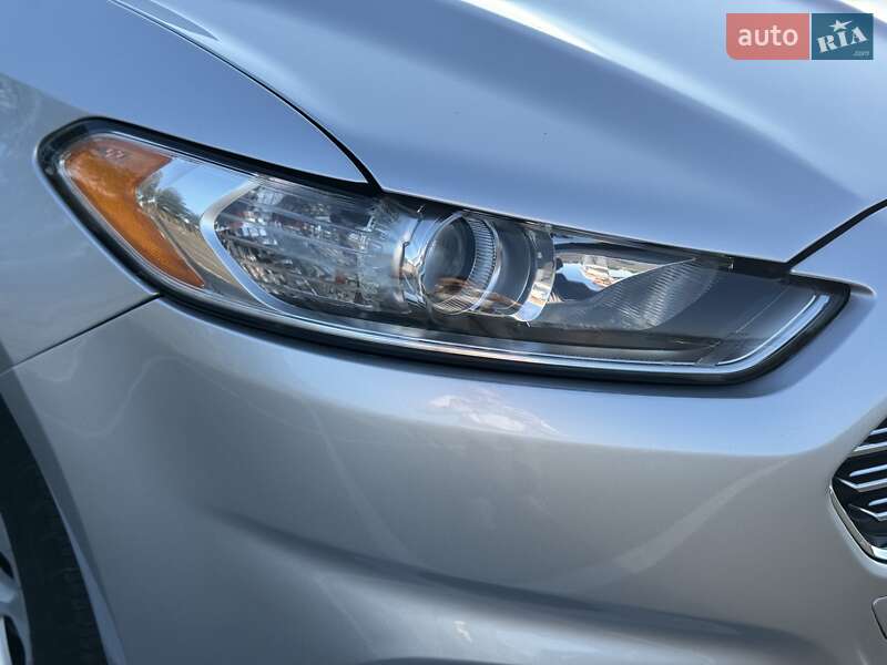 Ford Fusion 2013