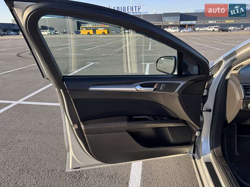 Ford Fusion 2013