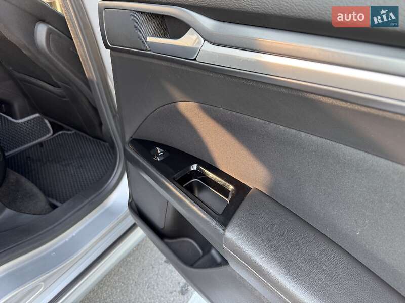 Ford Fusion 2013