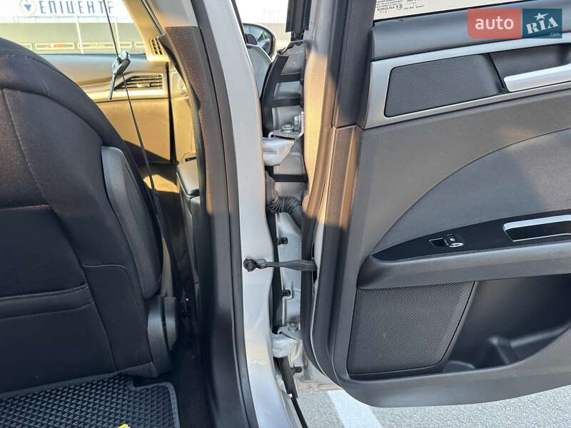 Ford Fusion 2013