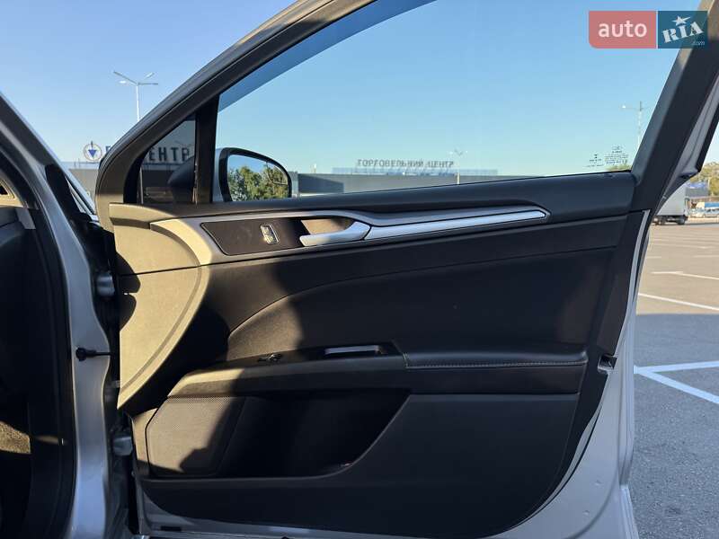 Ford Fusion 2013