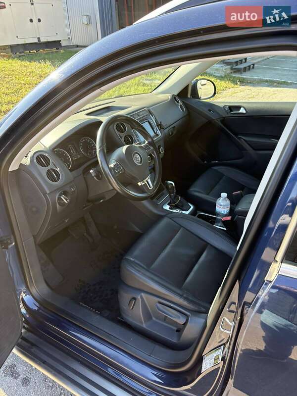 Volkswagen Tiguan 2011