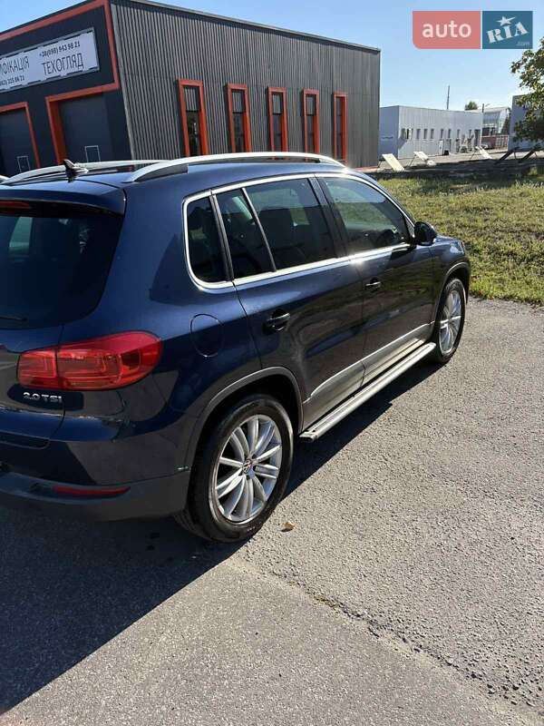 Volkswagen Tiguan 2011