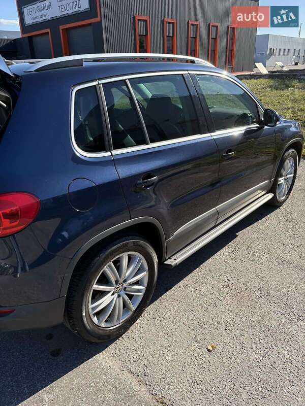 Volkswagen Tiguan 2011