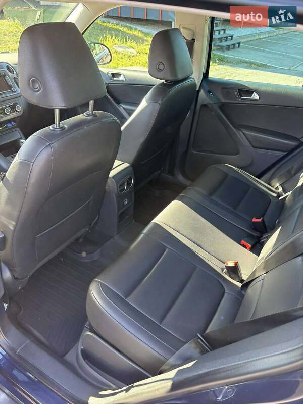 Volkswagen Tiguan 2011