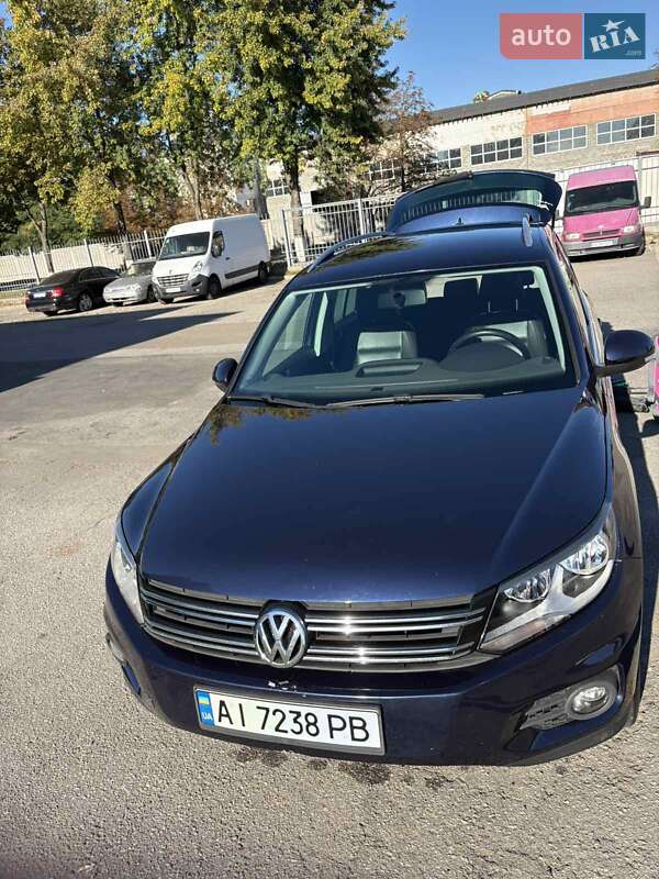 Volkswagen Tiguan 2011