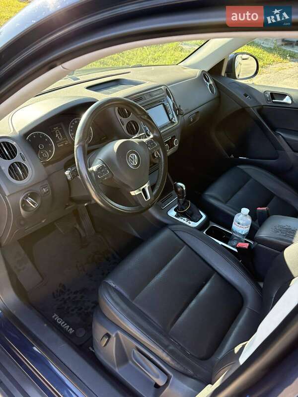 Volkswagen Tiguan 2011