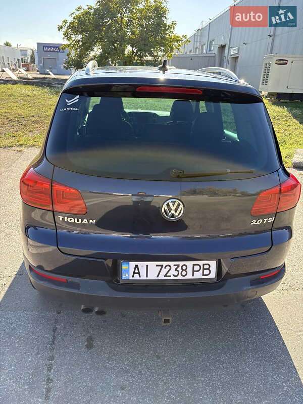 Volkswagen Tiguan 2011