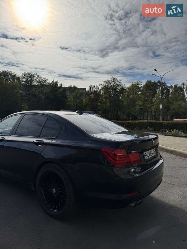 BMW 7 Series 2009