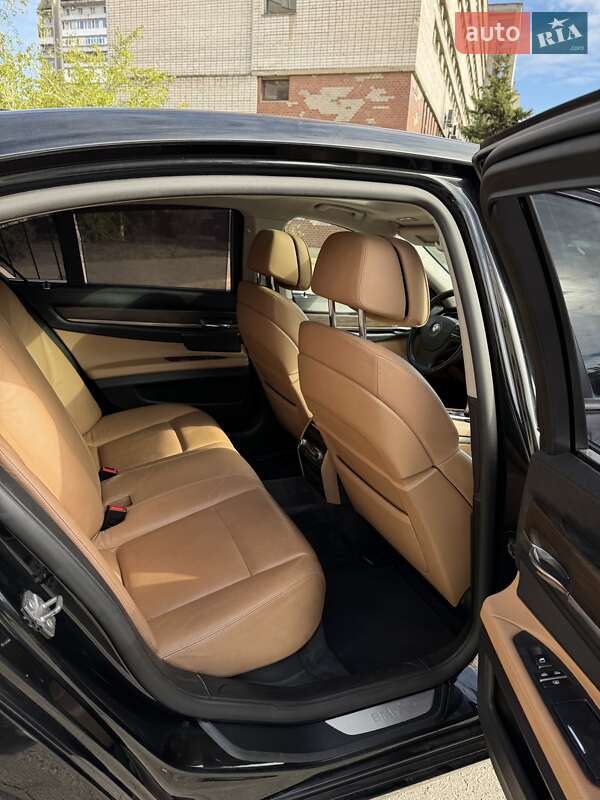 BMW 7 Series 2009