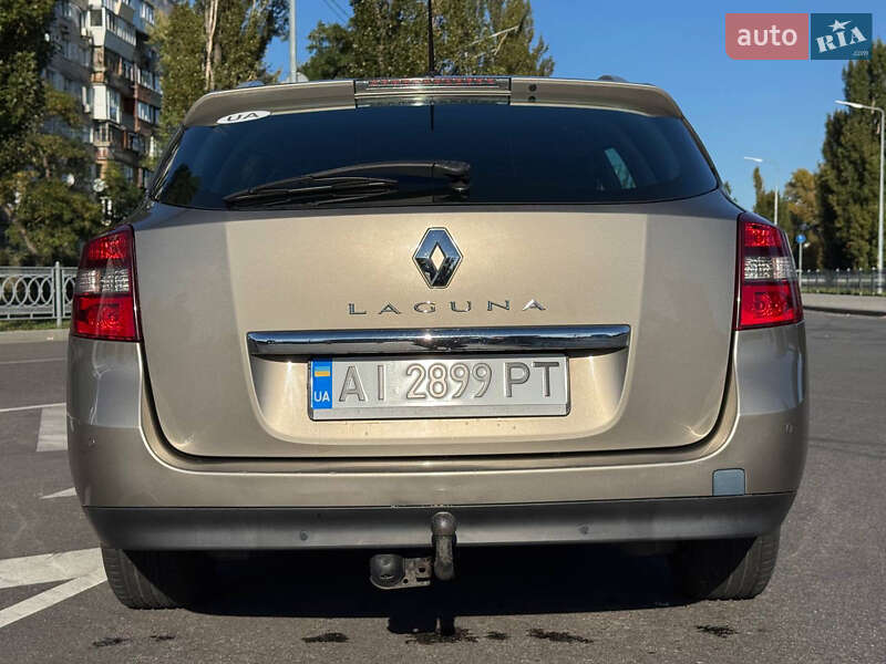 Renault Laguna 2011