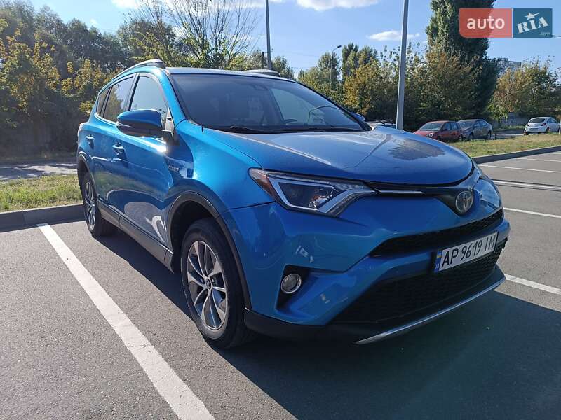 Toyota RAV4 2017